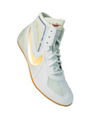 Nike footsweep 2 SE papoutsia palis-photon dust/metal gold
